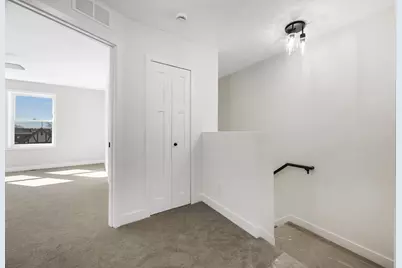 2604 Golden Valley Road, Minneapolis, MN 55411 - Photo 15