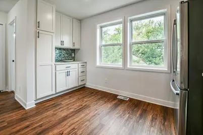 2604 Golden Valley Road, Minneapolis, MN 55411 - Photo 9