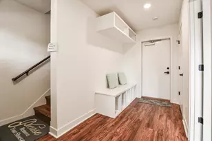 2604 Golden Valley Rd, Minneapolis, MN 55411 - Photo 25