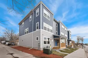 2604 Golden Valley Rd, Minneapolis, MN 55411 - Photo 31