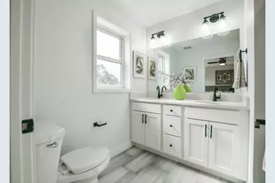 2604 Golden Valley Road, Minneapolis, MN 55411 - Photo 19