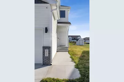 3732 18th Street S, Moorhead, MN 56560 - Photo 3