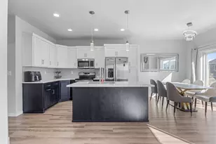 3732 18th St S, Moorhead, MN 56560 - Photo 7