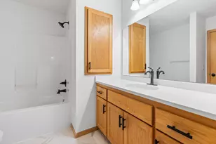 140 Stallion Ln, Lino Lakes, MN 55014 - Photo 11