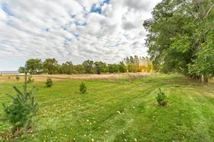 23082 Highland Dr, Fergus Falls, MN 56537 - Photo 71