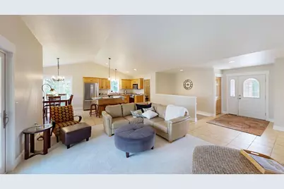 122 Ridge Road, New London, MN 56273 - Photo 5