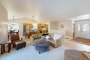 122 Ridge Rd, New London, MN 56273 - Photo 5