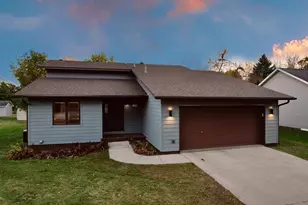 1216 College St, Fergus Falls, MN 56537 - Photo 1