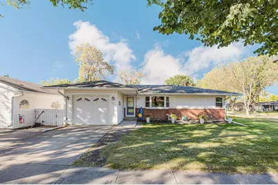 2512 2nd Street N, Fargo, ND 58102 - Photo 1