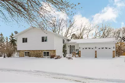 2202 15th Avenue S, Fargo,  58103 - Photo 1