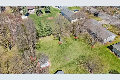 326 Larson Street SW, Hutchinson, MN 55350 - Photo 59