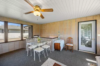 326 Larson Street SW, Hutchinson, MN 55350 - Photo 47