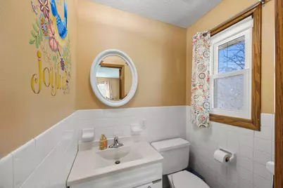 326 Larson Street SW, Hutchinson, MN 55350 - Photo 23