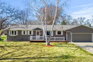 326 Larson St SW, Hutchinson, MN 55350 - Photo 1