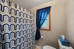 326 Larson St SW, Hutchinson, MN 55350 - Photo 19