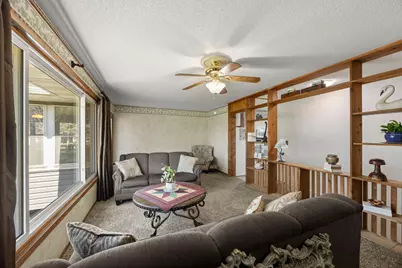 326 Larson Street SW, Hutchinson, MN 55350 - Photo 15