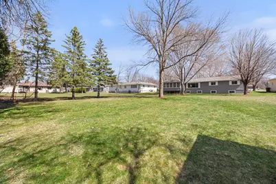 326 Larson Street SW, Hutchinson, MN 55350 - Photo 53