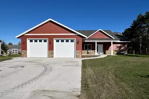 710 11th St NW, Perham, MN 56573 - Photo 7