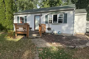 207 S 6th Ave, Albert Lea, MN 56007 - Photo 1