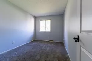 2363 Dorland Ln E, Maplewood, MN 55119 - Photo 15