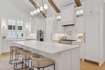 638 Gardner Street, Wayzata, MN 55391 - Photo 9