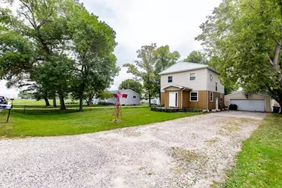 1009 18th Avenue N, Moorhead, MN 56560 - Photo 5