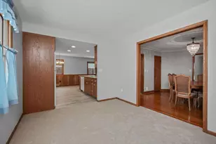 1629 Ridgewood Ln S, Roseville, MN 55113 - Photo 11