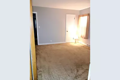 1629 Ridgewood Lane S, Roseville, MN 55113 - Photo 17