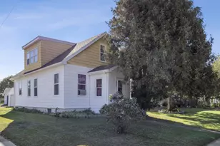 311 1st Ave SE, Dilworth, MN 56529 - Photo 1