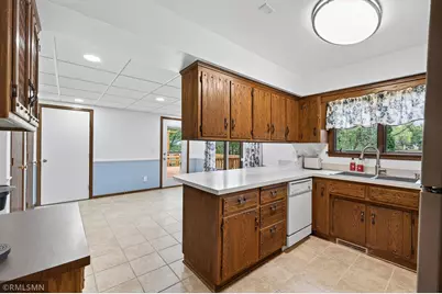 5200 Long Lake Road, Mounds View, MN 55112 - Photo 9