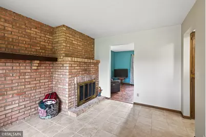 5200 Long Lake Road, Mounds View, MN 55112 - Photo 7