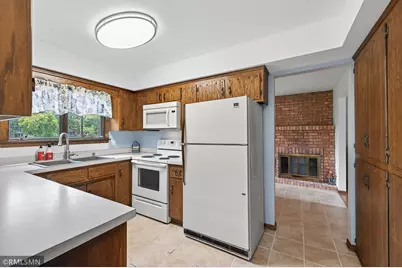 5200 Long Lake Road, Mounds View, MN 55112 - Photo 11