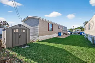 1010 NE North Circle NE, Fridley, MN 55432 - Photo 3