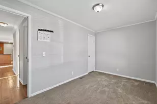 1010 NE North Circle NE, Fridley, MN 55432 - Photo 9