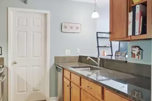 5998 Chasewood Pkwy, Minnetonka, MN 55343 - Photo 15