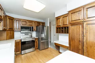 1251 19th Ave NE, Rochester, MN 55906 - Photo 3