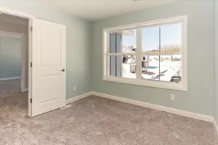 7830 Adler Trl, Inver Grove Heights, MN 55077 - Photo 21