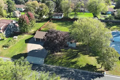 807 Central Avenue S, New Prague, MN 56071 - Photo 1