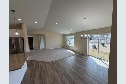 17703 Empire Trail, Lakeville, MN 55044 - Photo 5