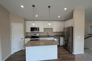 17703 Empire Trail, Lakeville, MN 55044 - Photo 3