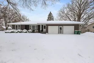 401 N Gorman Ave, Litchfield, MN 55355 - Photo 1
