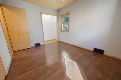 401 N Gorman Avenue, Litchfield, MN 55355 - Photo 17