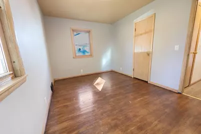 401 N Gorman Avenue, Litchfield, MN 55355 - Photo 15