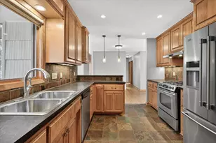 14812 Belvoir Dr, Minnetonka, MN 55345 - Photo 11