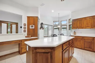 8991 Ferndale Lane, Eden Prairie, MN 55347 - Photo 5