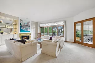 8991 Ferndale Ln, Eden Prairie, MN 55347 - Photo 11