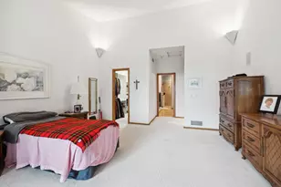 8991 Ferndale Ln, Eden Prairie, MN 55347 - Photo 35