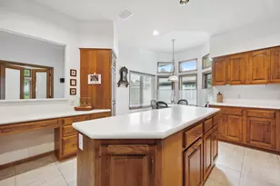 8991 Ferndale Ln, Eden Prairie, MN 55347 - Photo 5