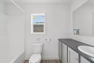 378 Hillcrest Cir, Clarks Grove, MN 56016 - Photo 17