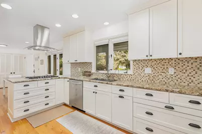 6608 W Shore Drive, Edina, MN 55435 - Photo 7